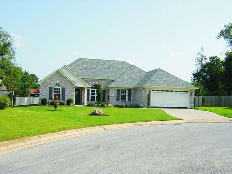 House Plan House Plan #7150 Front Photo
